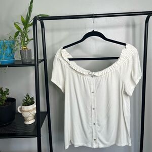 Alya Off-Shoulder Top in White